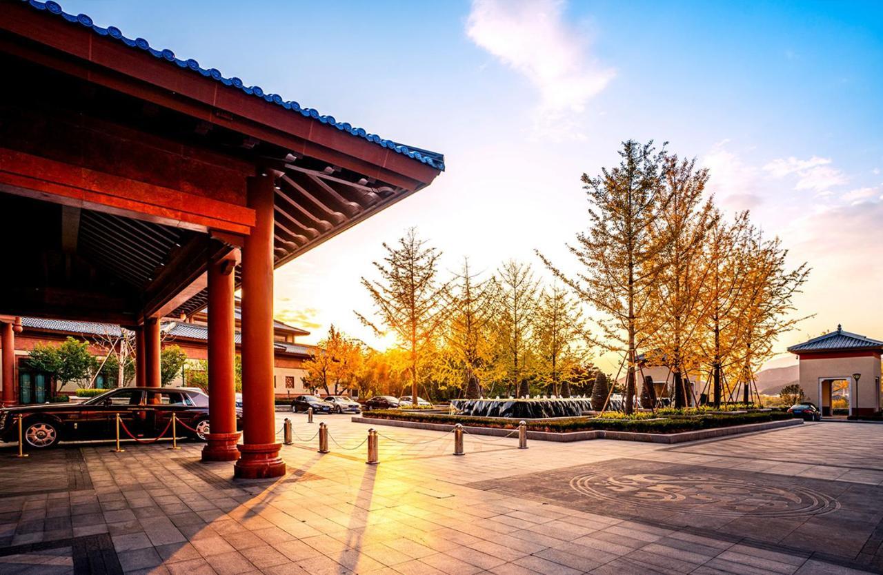 Grand Bay Hotel Beijing Jinpoluo Екстер'єр фото