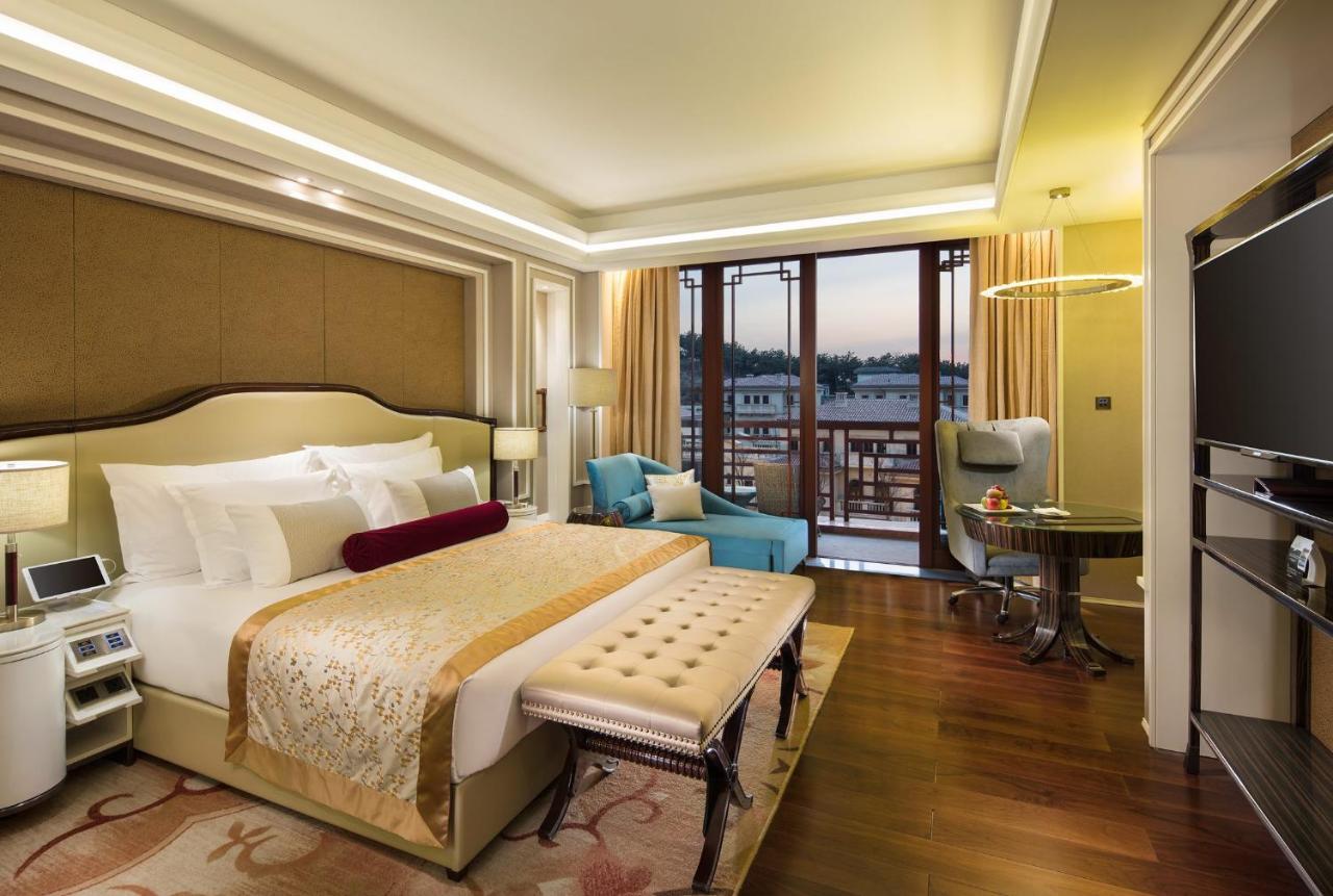 Grand Bay Hotel Beijing Jinpoluo Екстер'єр фото