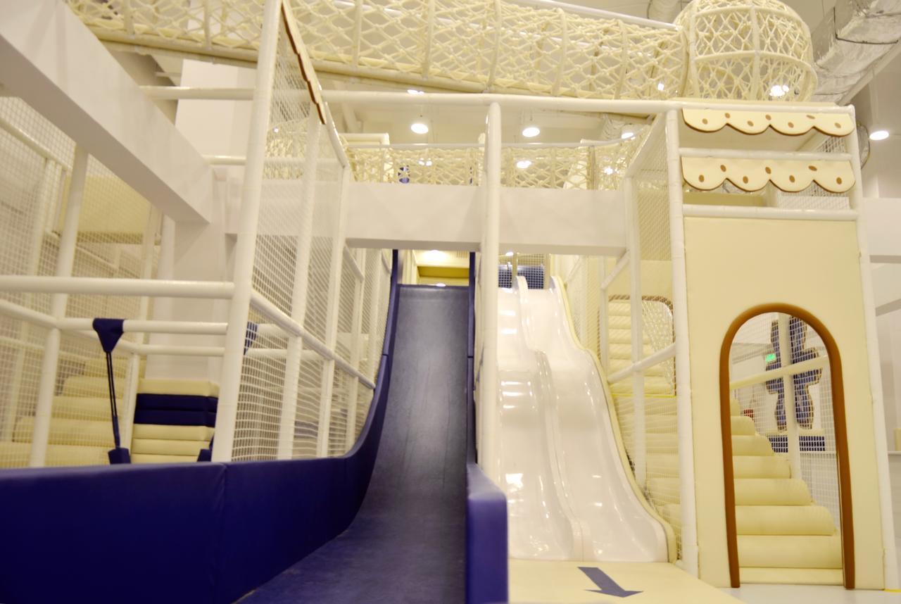 Grand Bay Hotel Beijing Jinpoluo Екстер'єр фото